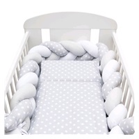 Ochranný mantinel do postýlky cop New Baby Puntík šedo-bílý