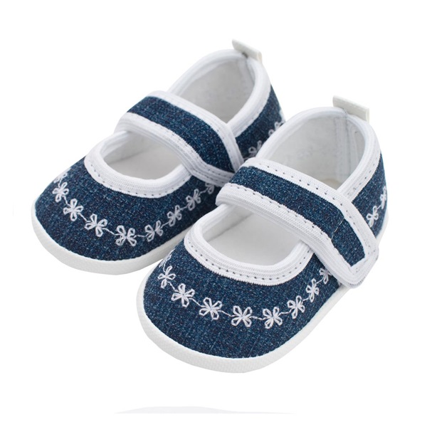 Kojenecké capáčky New Baby Jeans bílé 0-3 m