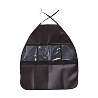 Sada do auta - kapsář a podložka pod autosedačku