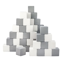 Pěnové kostky-sada 45 velkých pěnových kostek Pyramida grey white