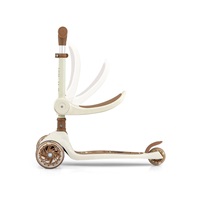 Tříkolová balanční koloběžka-scooter se sedátkem FUZZY Milly Mally classic