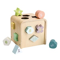 Vkládací kostka s tvary Montessori Baby Mix